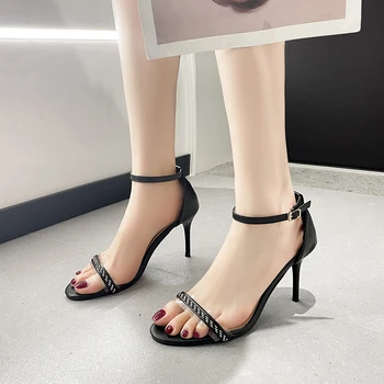 Color-блокиращи сандали жени хубав поп фея стил с висок ток секси стилет кристали All-мач секси дамски обувки