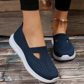 Дамски ежедневни обувки 2023 Нова модна мрежа дишаща дамски обувки леки чехли Дамски спортни обувки на открито плюс размер