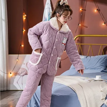 2023 Нова зимна женска студентска трислойна памучна фланелена пижама Удебелена външна памучна спално облекло Топъл комплект за домашно облекло
