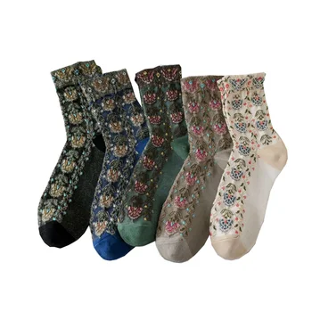 5 чифт / лот реколта цвете чорапи жени есен зима нов универсален midle тръба чорапи японски мода колеж стил дълго sokken